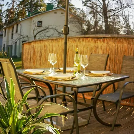 Charming Holiday House Near The Beach Jurkalne Zewnętrze zdjęcie